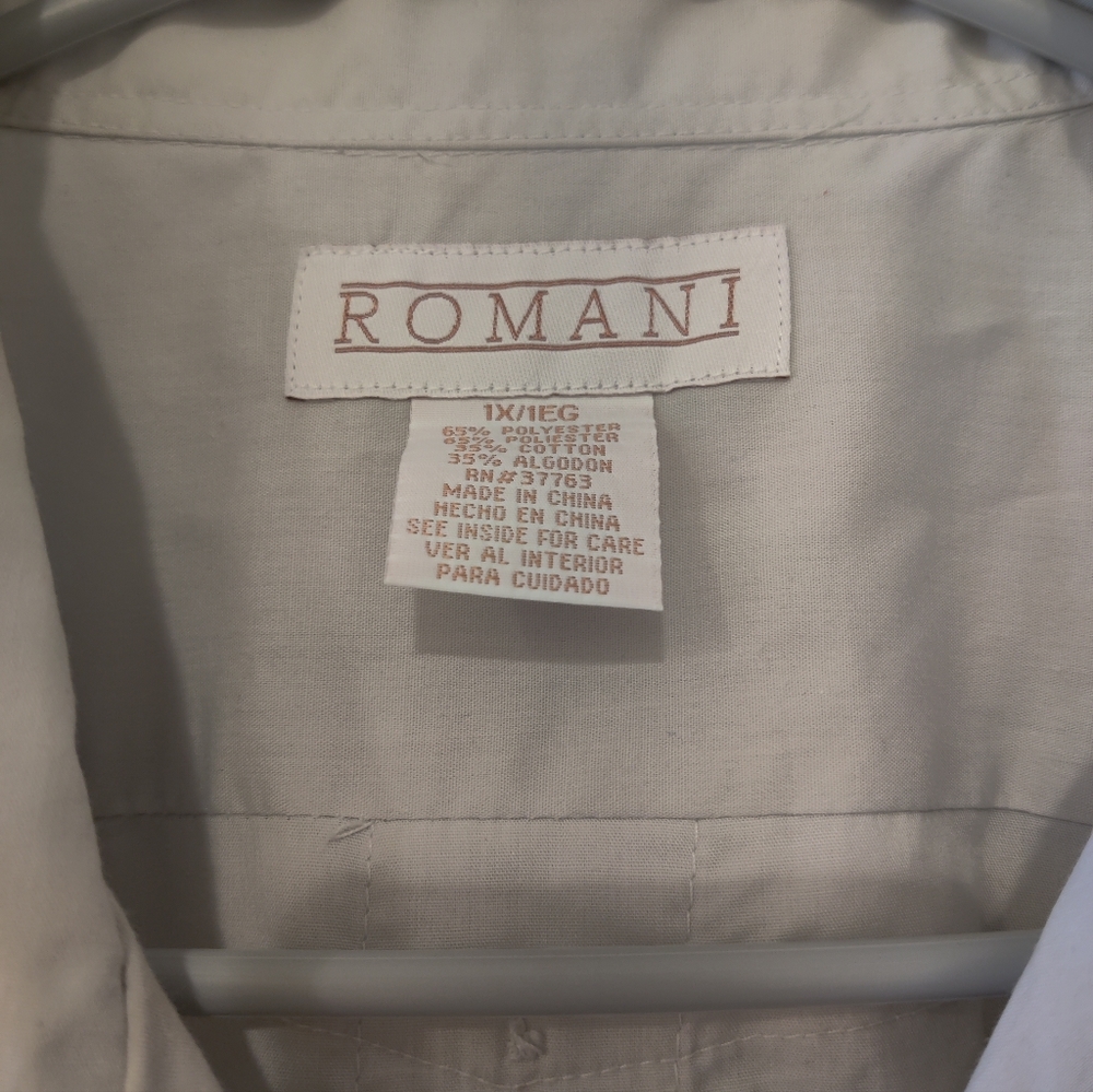 Romani button up shirt sleeves